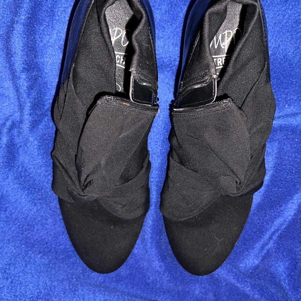 Impo Women’s Ankle Bootie Black Size 9W